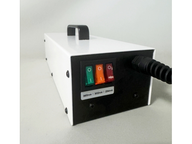 HM-3UV手持式三波長(zhǎng)紫外線(xiàn)燈